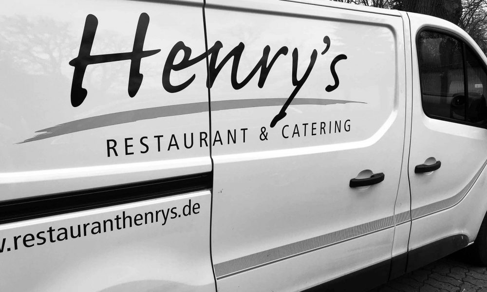 Henry’s Restaurant & Catering Bus